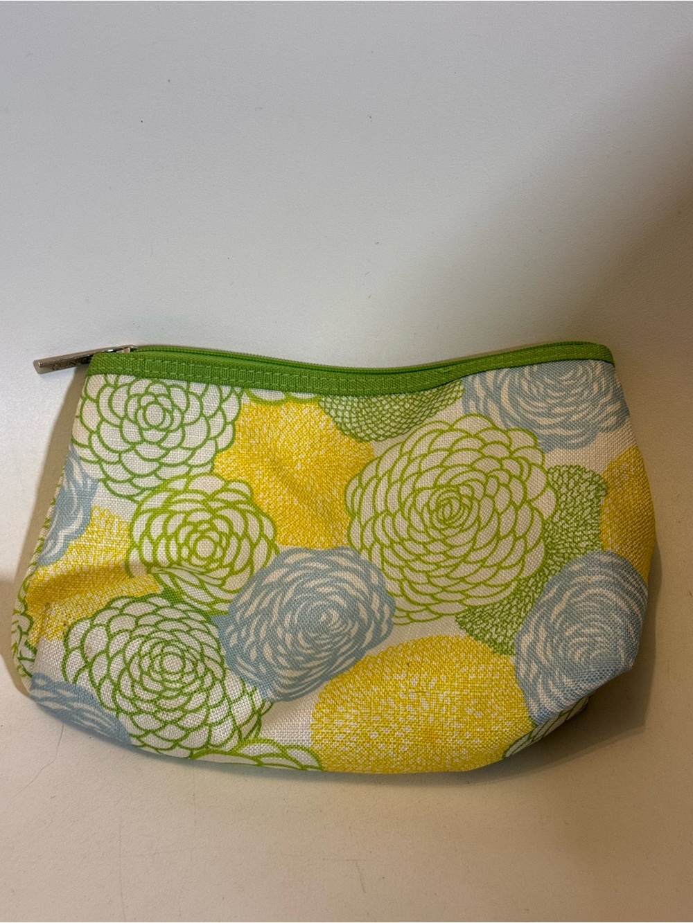 Floral Zip Pouch Cosmetic Bag